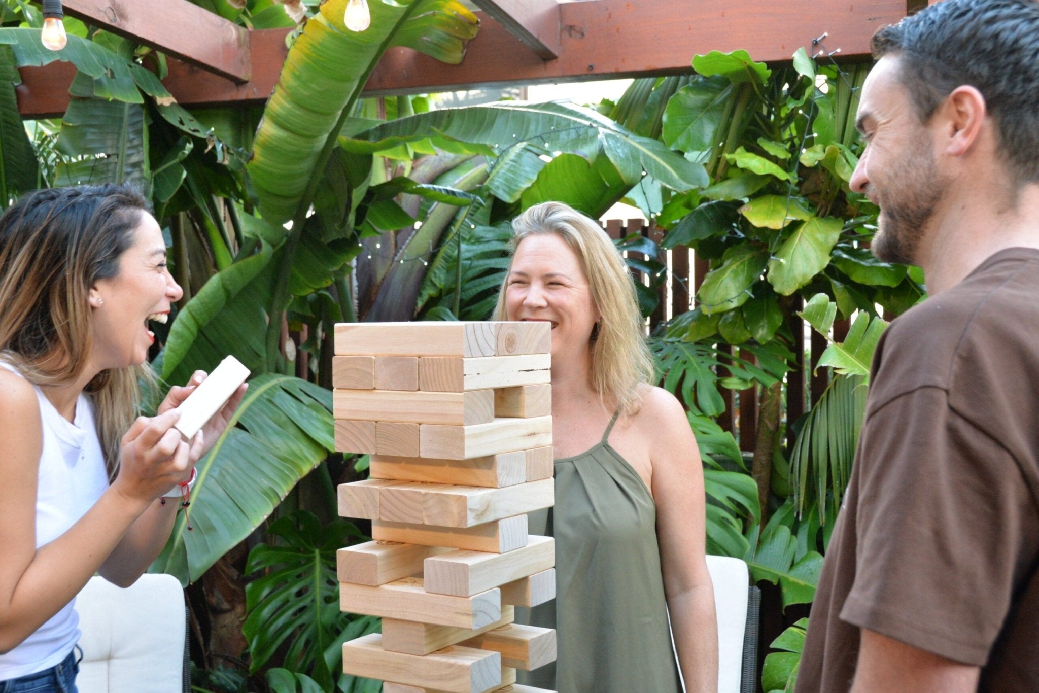 Backyard Chats Good Chats in use — dinner party and family gathering NZ